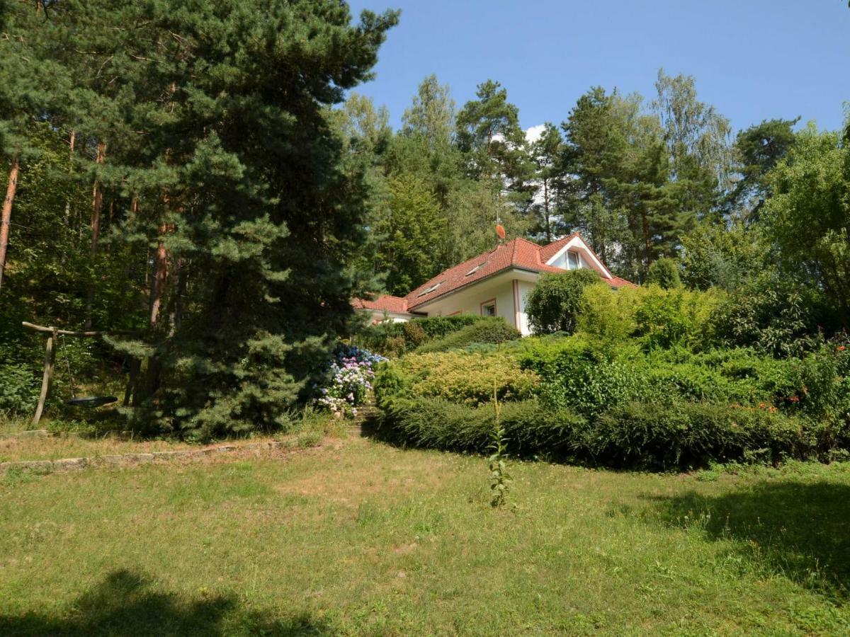 Comfortable Detached House With Large Garden Villa Klokoci Exterior photo